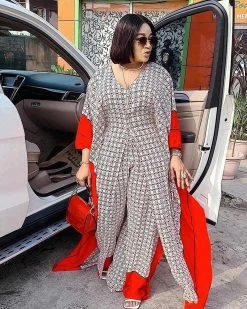 Divanewlook New In Never Too Much Flower Pant Set