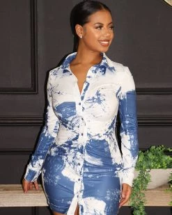 翼朱诚 New In Don't You Worry Shirt Dress