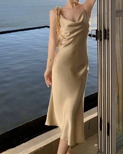 Divanewlook Beyond Blessed Dress