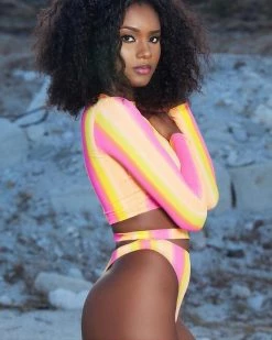 菲妮娜 Sunny Swimsuit