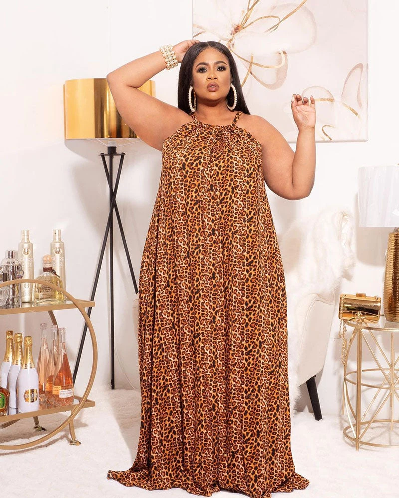 Divanewlook Spotted Halter Dress 4 Divanewlook Spotted Halter Dress