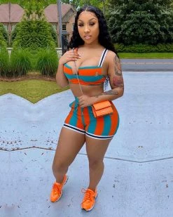 伊登 New In “Just In Stripes” Set