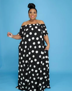 旗扬 New In Polka Dot Off Shoulder Dress