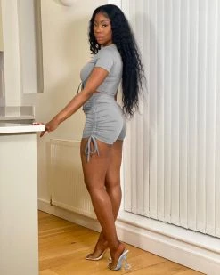 Divanewlook DRAWSTRING SHORT SET New In