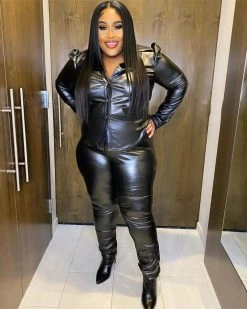 Divanewlook Casually Chic Faux Leather Set