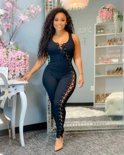 辰淇 HALINA TIE ME UP JUMPSUIT