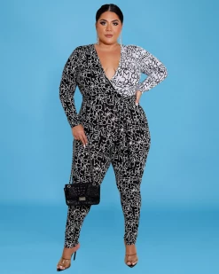 鸣达 Written In Curves Catsuit New In