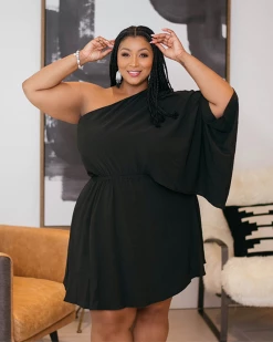 创依 PLUS ONE SHOULDER MINI DRESS New In