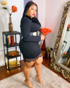 亦凡 New In Goodness Suit Dress