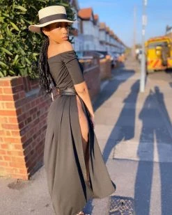 维妮娅 Fara Dress