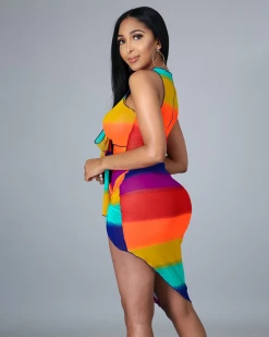 依凡 Beach Gal Bodysuit Skirt Set New In