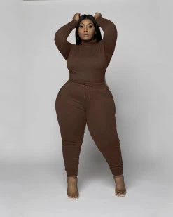 Divanewlook Basic Mock Neck Jogger Set