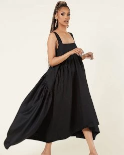 新鸿鑫 Asymmetric Dresses New In