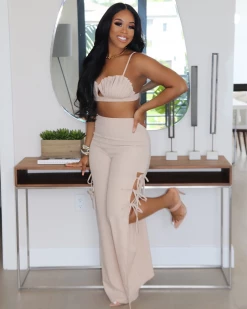 宸诺 New In The “Work Of Art” Set