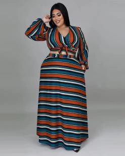 Divanewlook Cutie Vibes Skirt Set New In