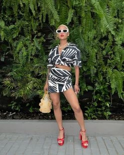 Divanewlook Geo Print Crop Blouse & Skirt Set New In