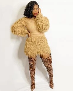 衣梦 Fluffy Sweater Skirt Set