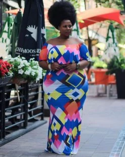 金缕燕衣 Plus Size Geometrical Dominator Maxi Dress